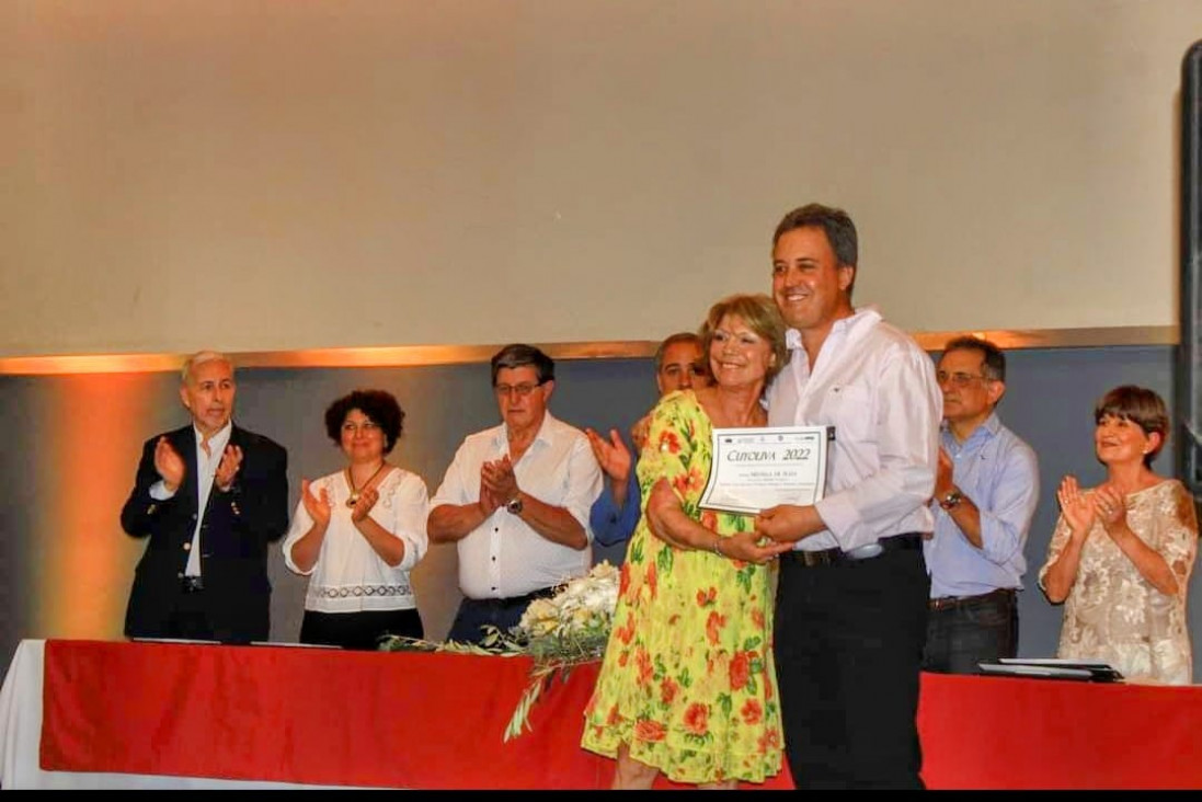 imagen MEDALLA DE PLATA EN ACEITE DE OLIVA