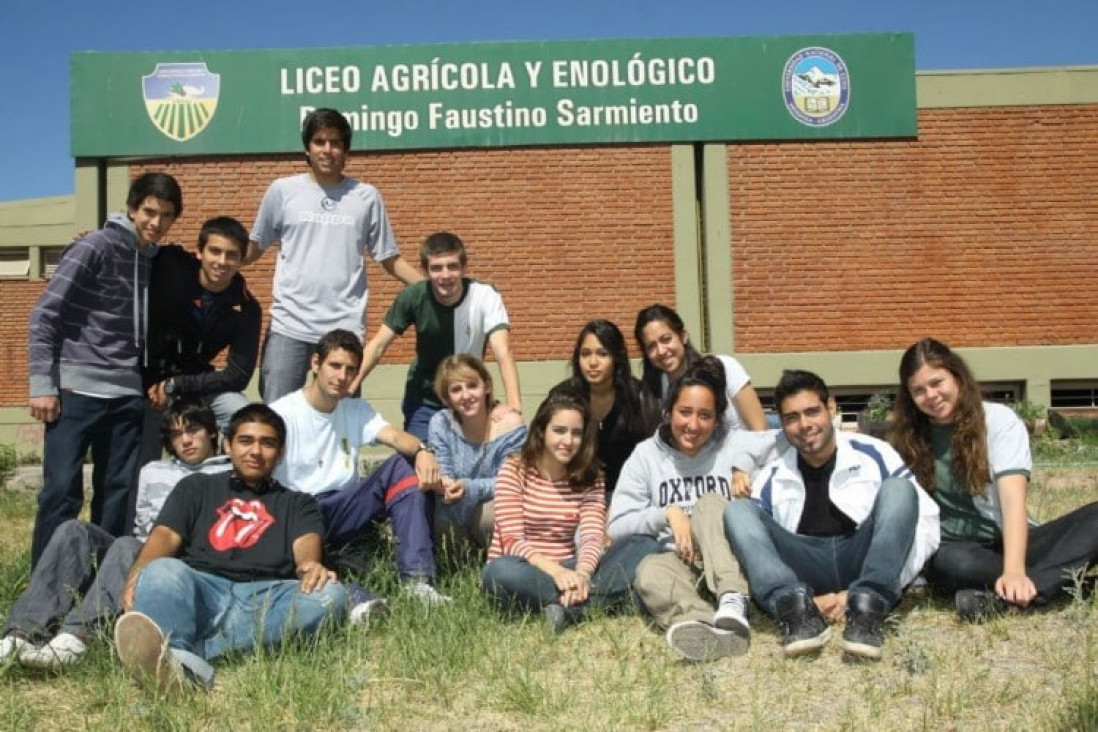 imagen ANUNCIARON LAS FECHAS DE PREINSCRIPCIÓN PARA LAS ESCUELAS SECUNDARIAS DE LA UNCUYO