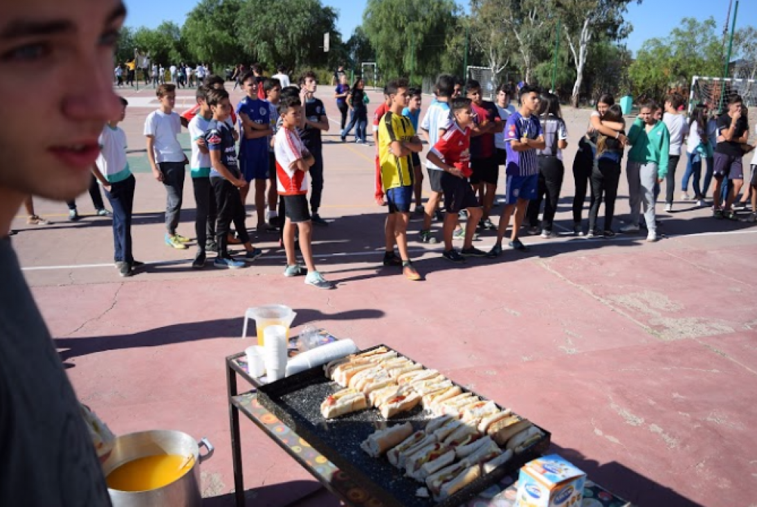 imagen APERTURA DE LA LIGA DEL LAE